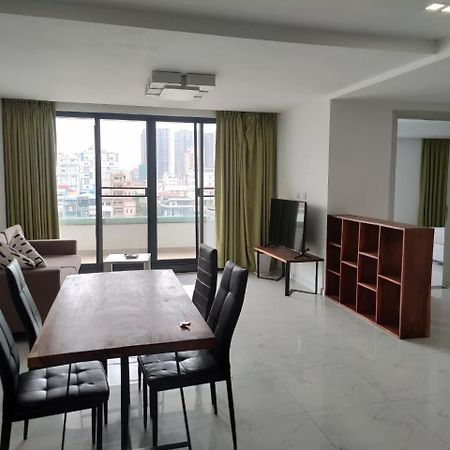 The Bhumi Emerald Apartment Phnom Penh Exterior photo